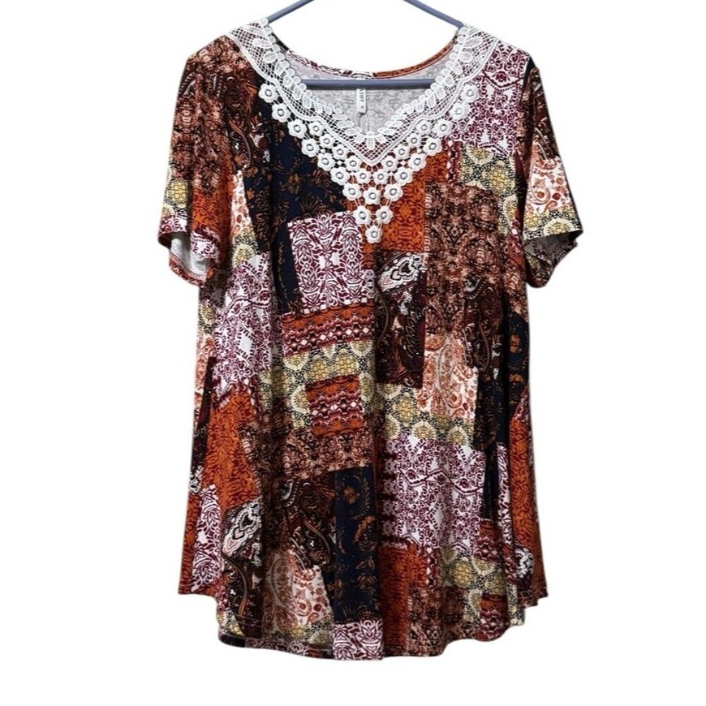 Cathy Women Size‎ Medium Tunic Top Short Sleeve V Neck Lace Stretch Colorful